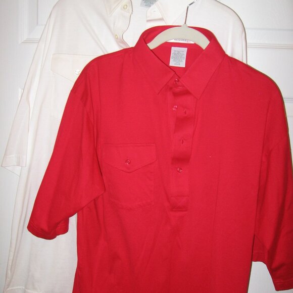 Pair of 2 Outer Banks Reserve Polo Shirts Men's Size Large White & Red - Picture 1 of 5